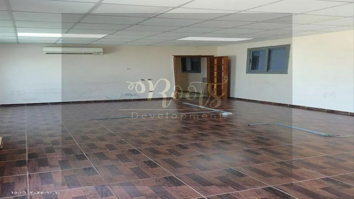 Luxurious Apartment with Ample Space in the City Center
