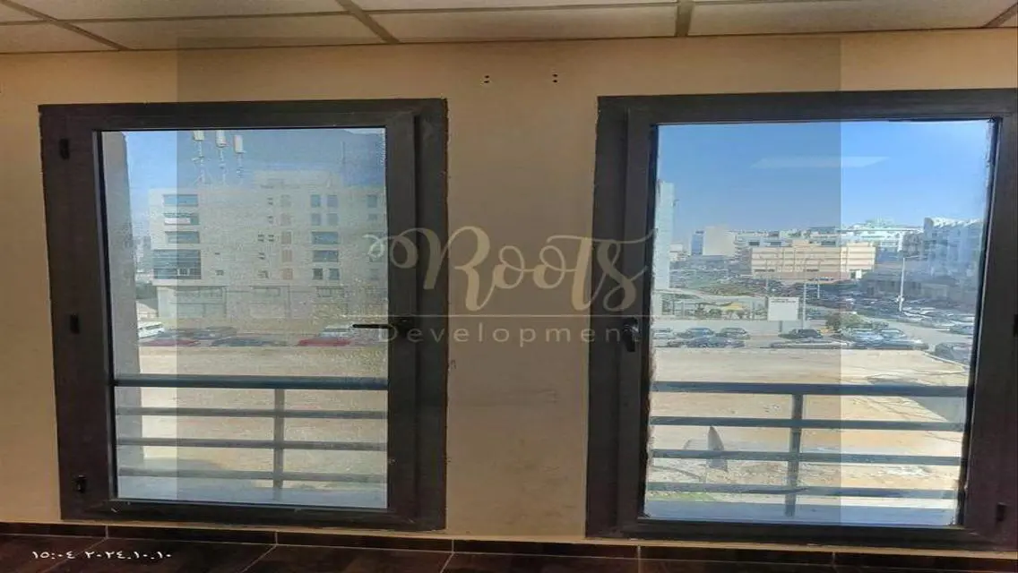 Luxurious Apartment with Ample Space in the City Center