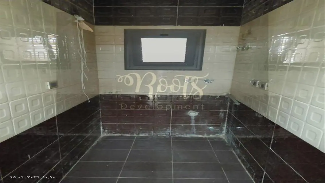 Luxurious Apartment with Ample Space in the City Center