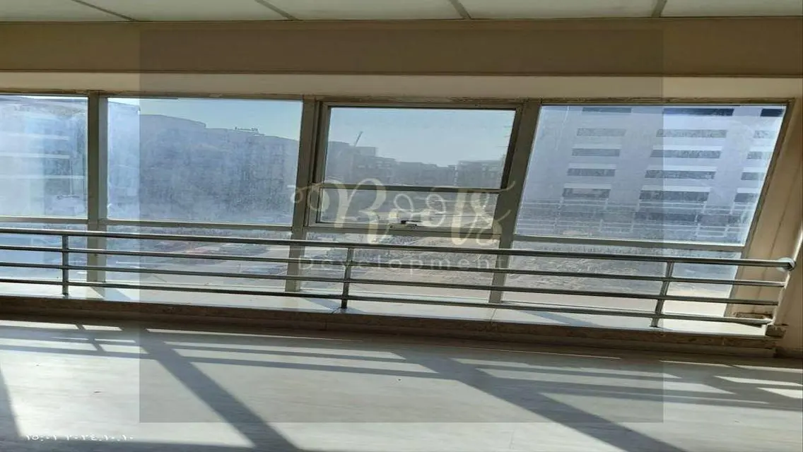 Luxurious Apartment with Ample Space in the City Center