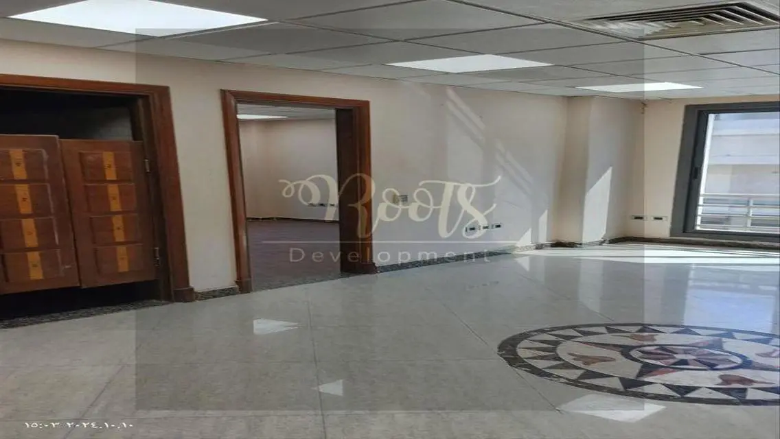 Luxurious Apartment with Ample Space in the City Center
