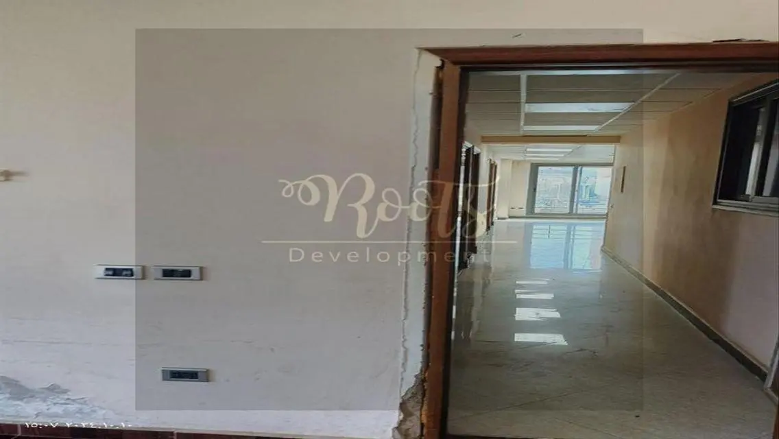 Luxurious Apartment with Ample Space in the City Center