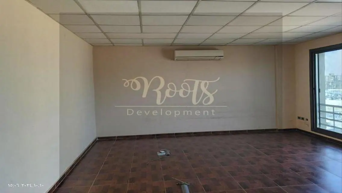 Luxurious Apartment with Ample Space in the City Center
