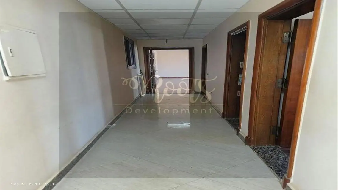 Luxurious Apartment with Ample Space in the City Center