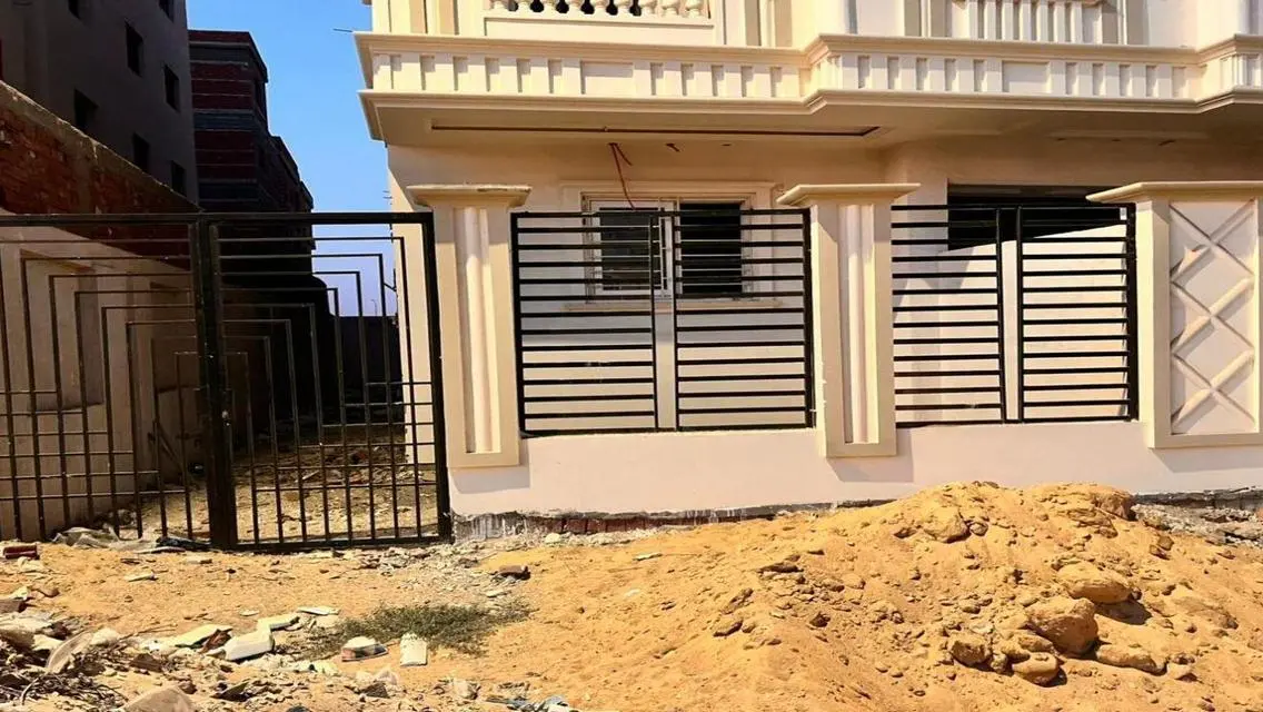Apartment &amp; garden for sale in New Lotus New Cairo