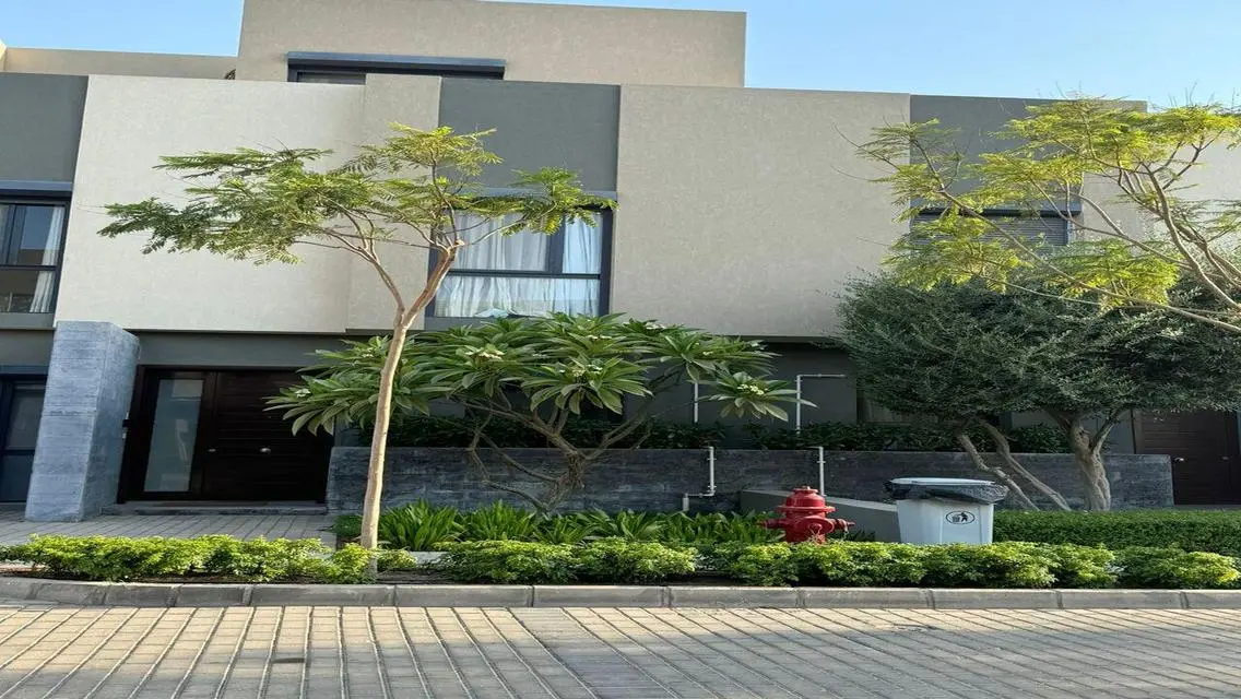 Amazing Investment Opportunity with 245 sqm