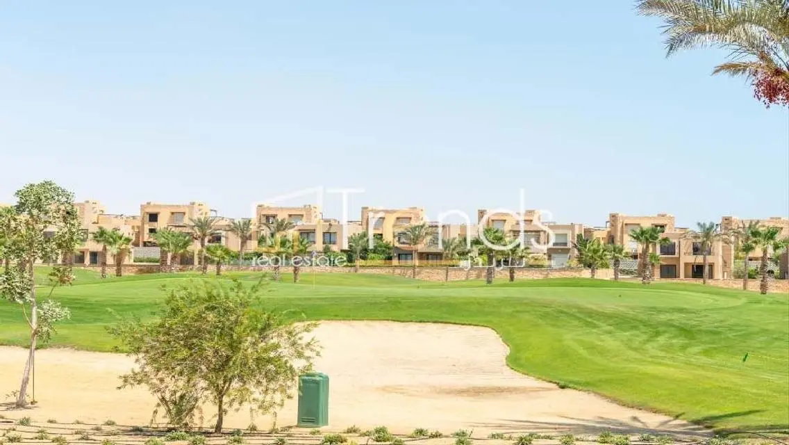 فيلا تطل على الجولف بحرى بالتكييفات