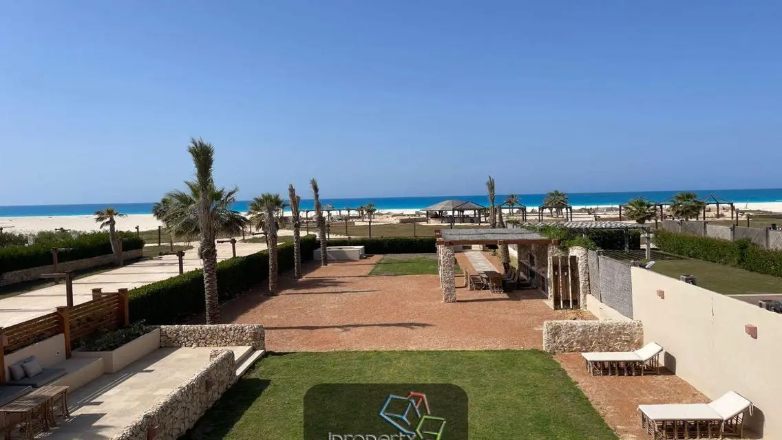 فيلا للبيع فى نيس 4 - اول صف على البحر