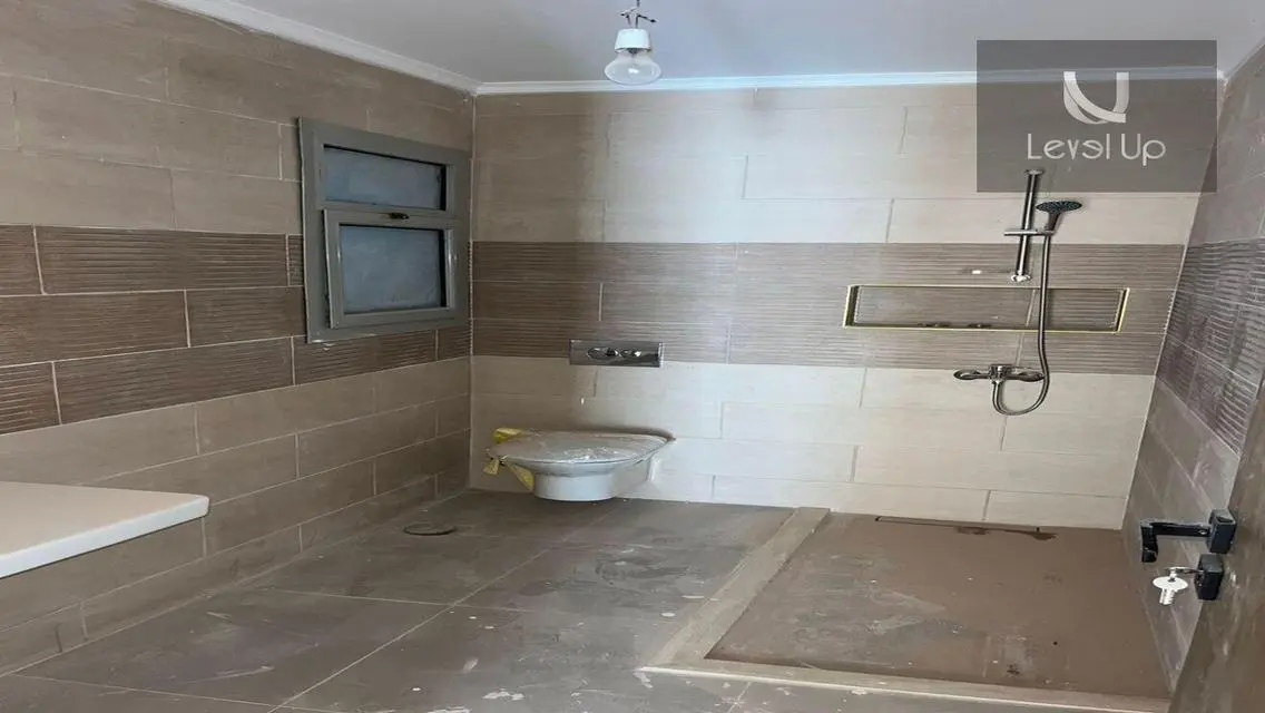 Luxurious 168 sqm Apartment for Sale in Prime Location