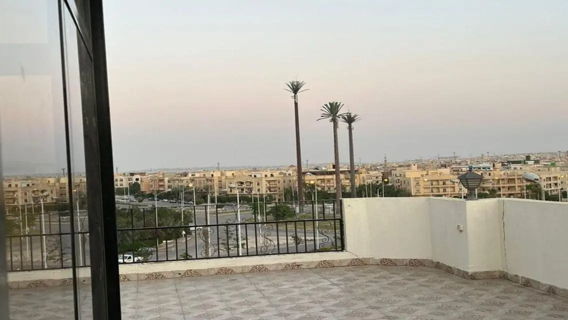 شقة بروف للايجار 180م الحى التاسع الشيخ زايد