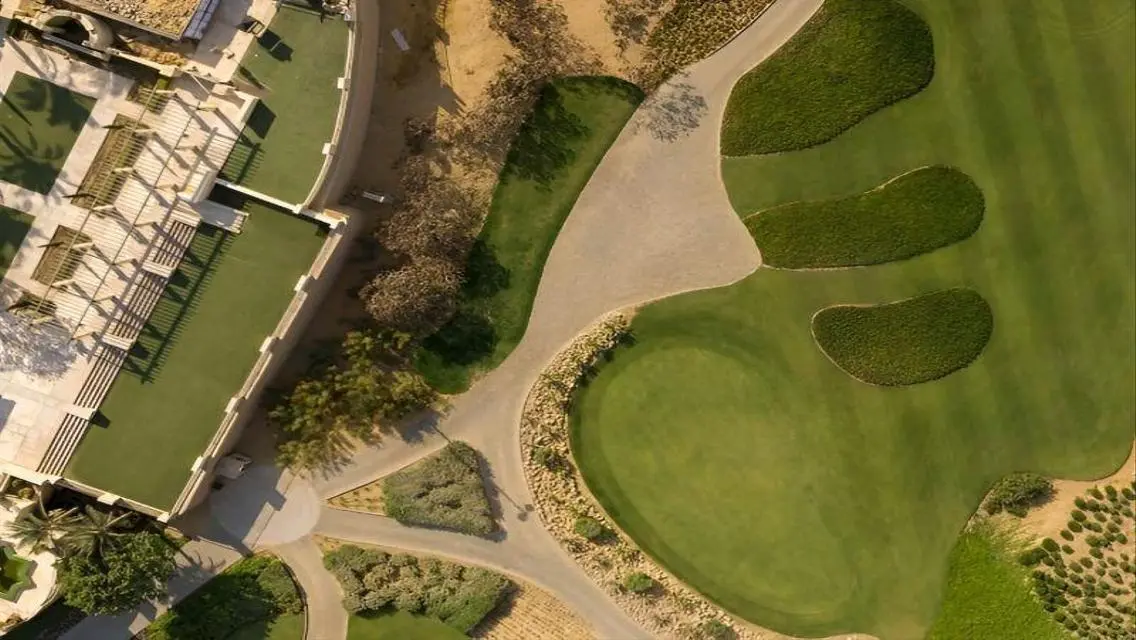 Apartment Golf View for sale Uptown Finished