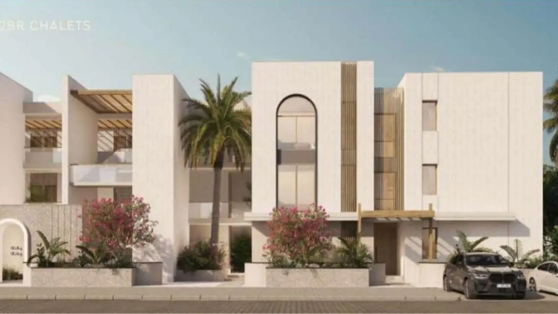 عقار فخم بموقع ممتاز