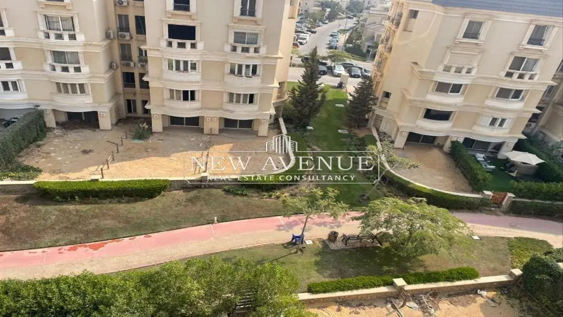 فيلا روف متشطبه للبيع في ماونتن فيو هايد بارك