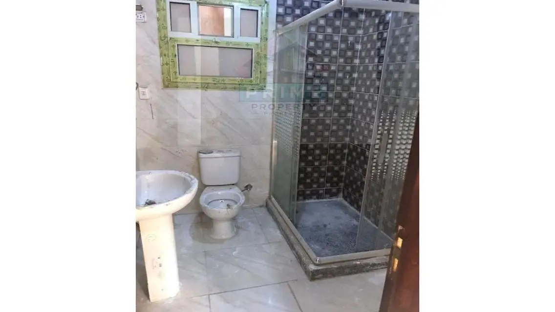 شقة غير مفروشة جنة زايد 2 بالشيخ زايد