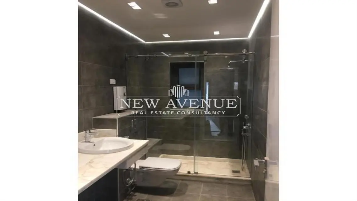 Very high end finishing with AC&#39;S prime location