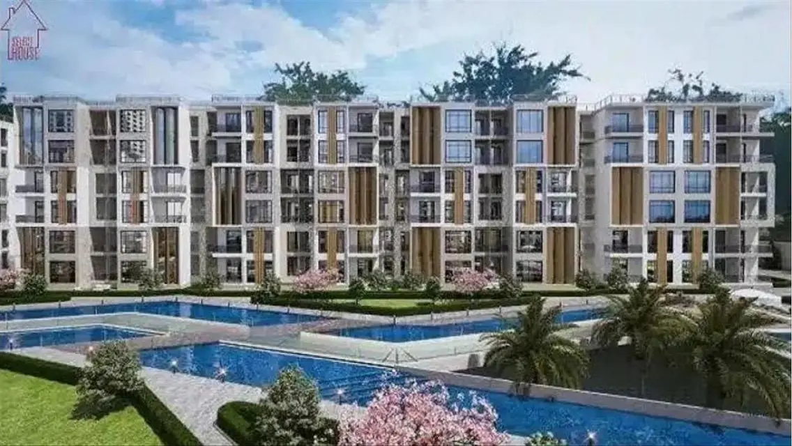 Apartment in Compound Ground floor with garden