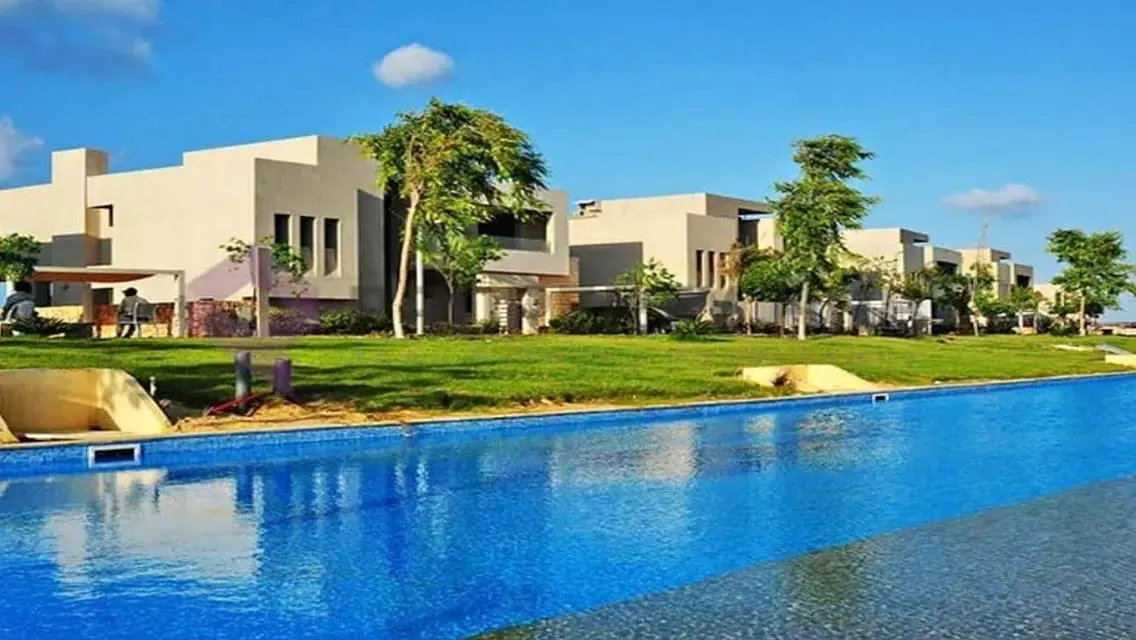 اخر شاليه في هاسيندا ووترز للبيع مقدم مليون و 500