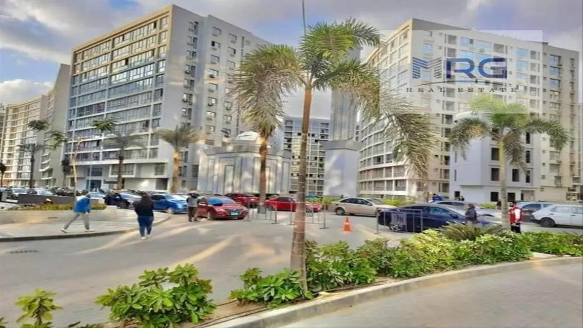 Apartment 185 sqm, 3 rooms, 3 bathrooms, living