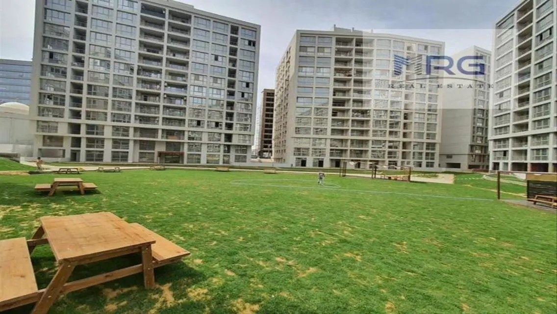 Apartment 185 sqm, 3 rooms, 3 bathrooms, living