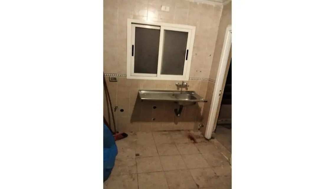 للايجار قانون بمدينتى (B6) بسعر لقطططططه