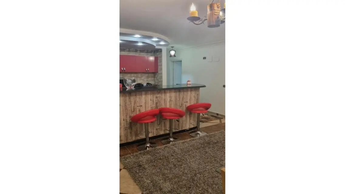 للايجار قانون بمدينتى (B6) بسعر لقطططططه