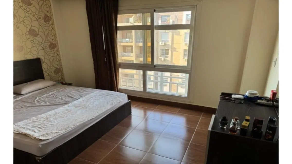 شقه للبيع بمدينتى(B7) بسعر ممتاز جدااااااا 