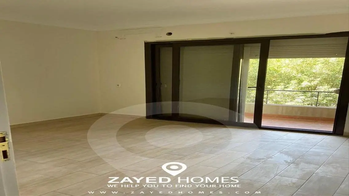 Ground duplex with garden for rent in Casa Beverly