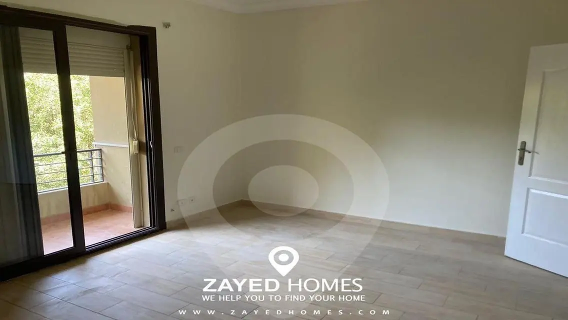 Ground duplex with garden for rent in Casa Beverly
