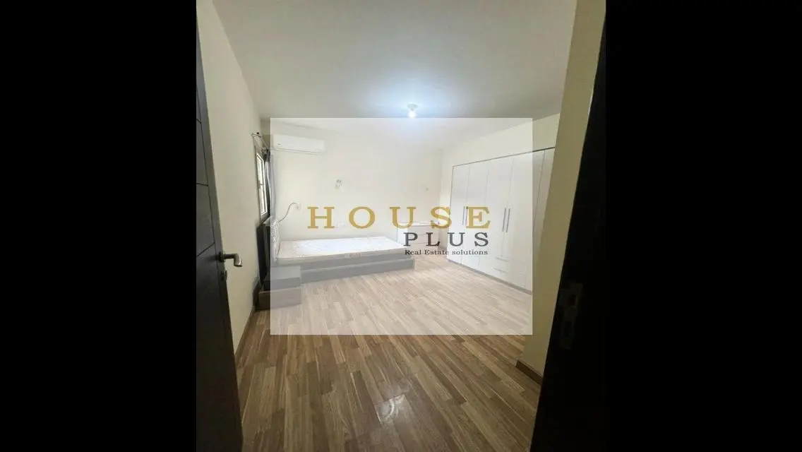 For rent with kitchen and air conditioners