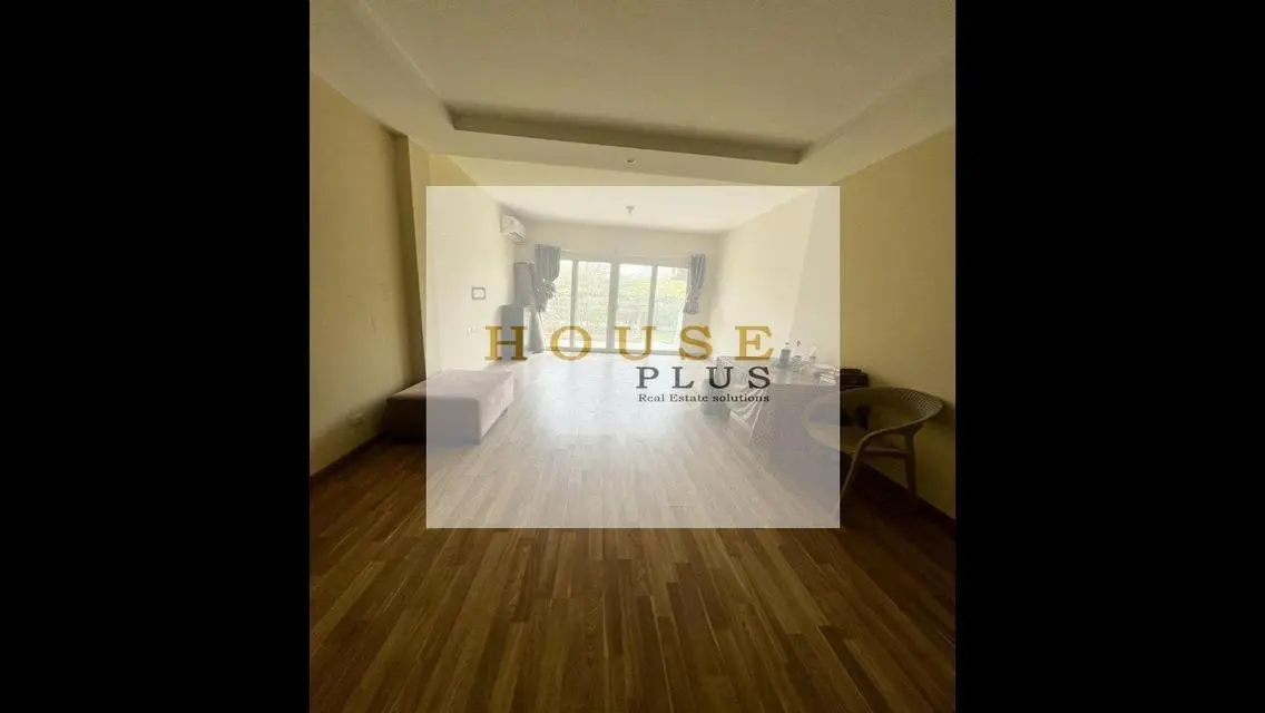 For rent with kitchen and air conditioners
