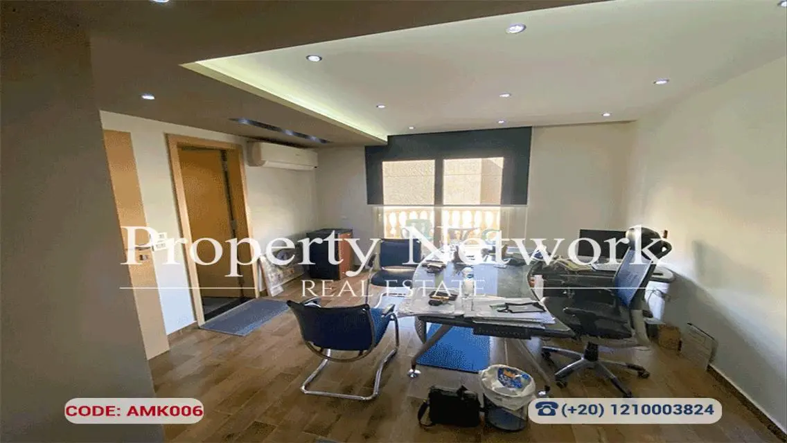 Administrative License Office for Sale in Sheraton