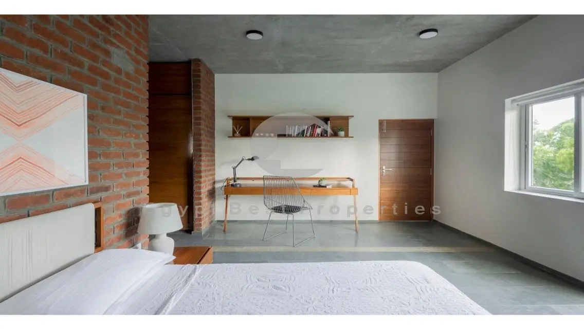 Standalone In Golden Square With 5% D.P Over 10 Y