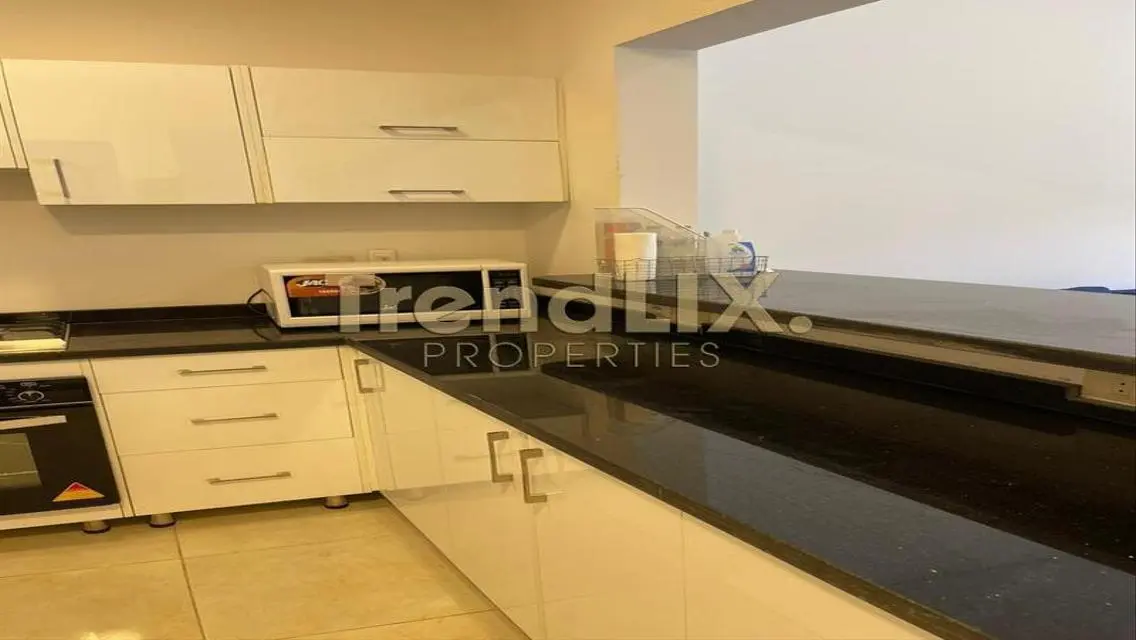 luxuries hotel apartment near AUC in Porto new cai