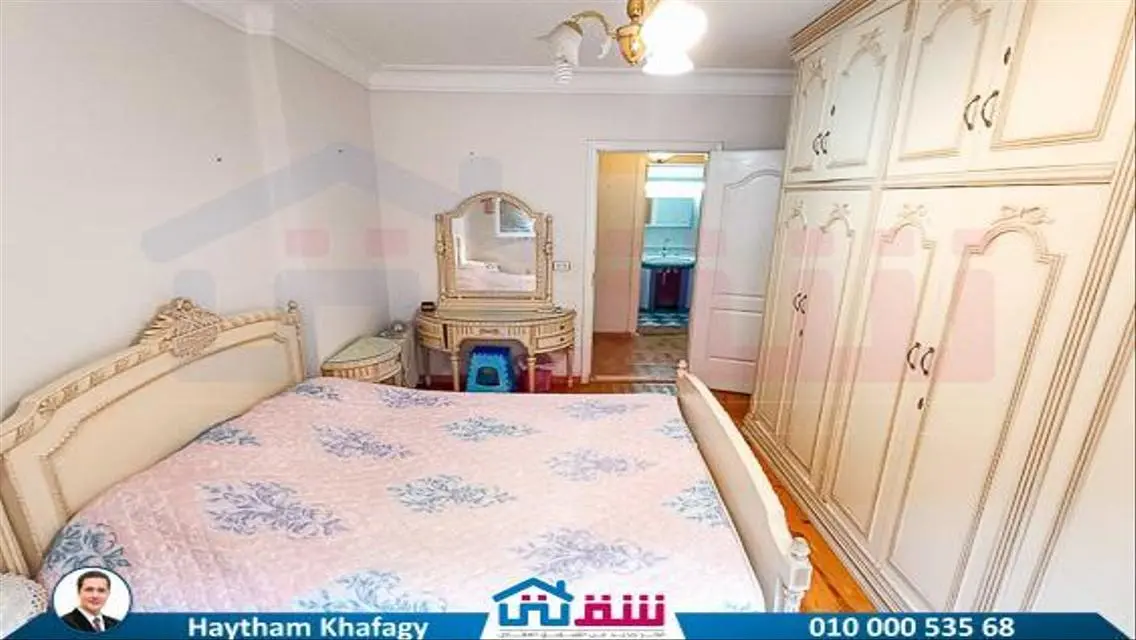 شقة للإيجار المفروش 200م رشدي - خطوات من شارع سوري