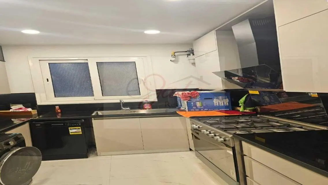 Apartment for sale under the market price