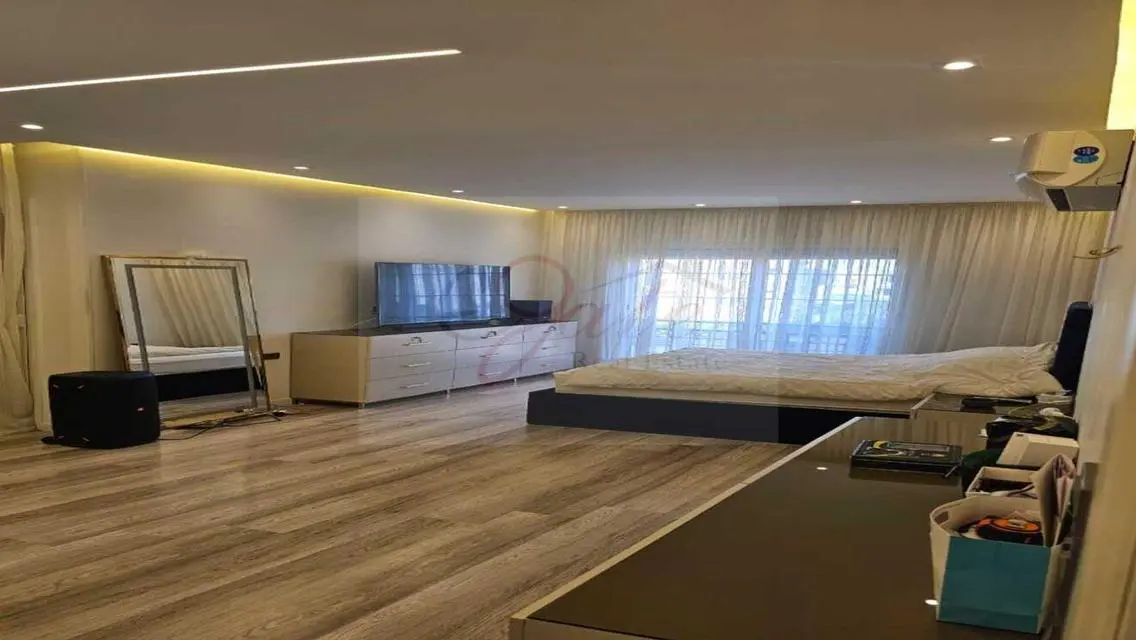 Apartment for sale under the market price