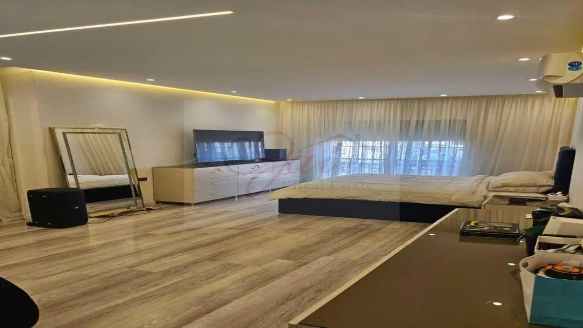 Apartment for sale under the market price