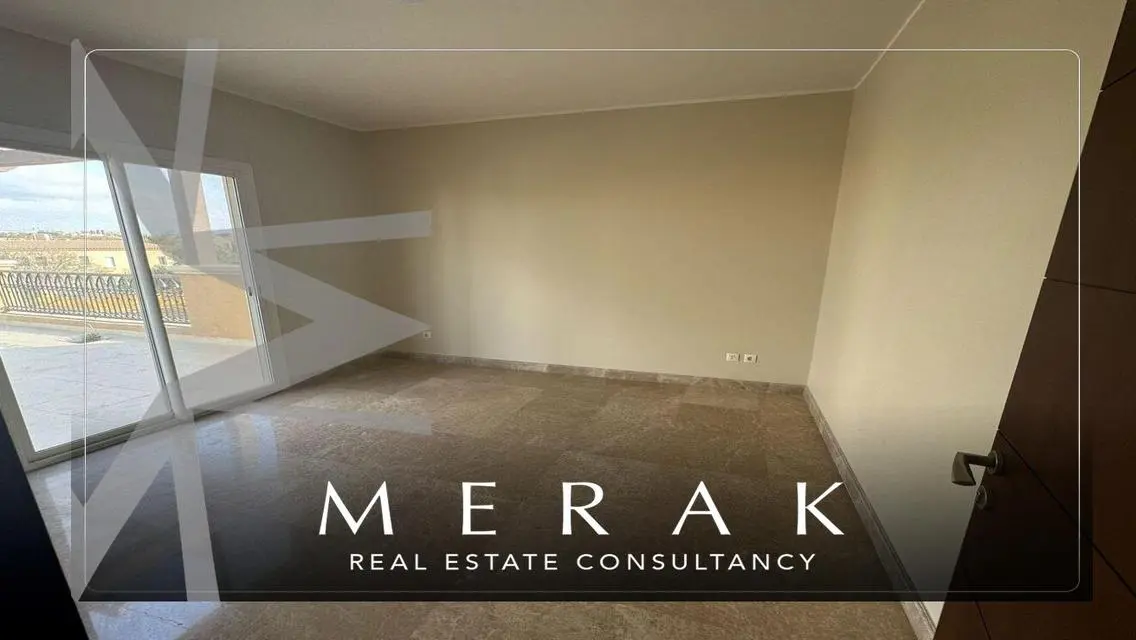 8bds Villa with Kitchen and ACS in Mivida for rent