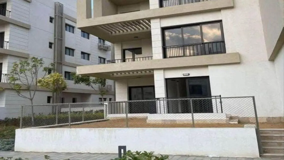 Apartments for sale in Fifth Square in New Cairo