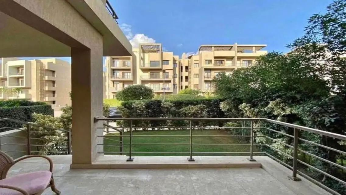 Apartments for sale in Fifth Square in New Cairo