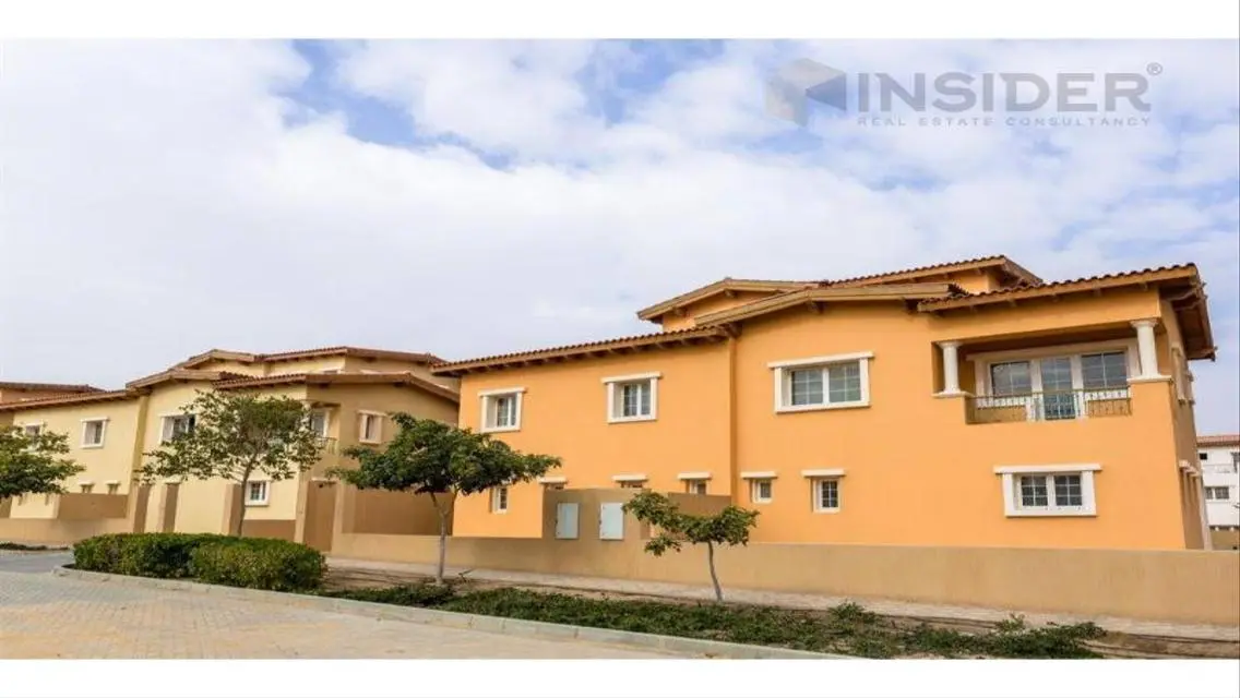 Finished 3-bedroom apartment for sale in Hyde Park