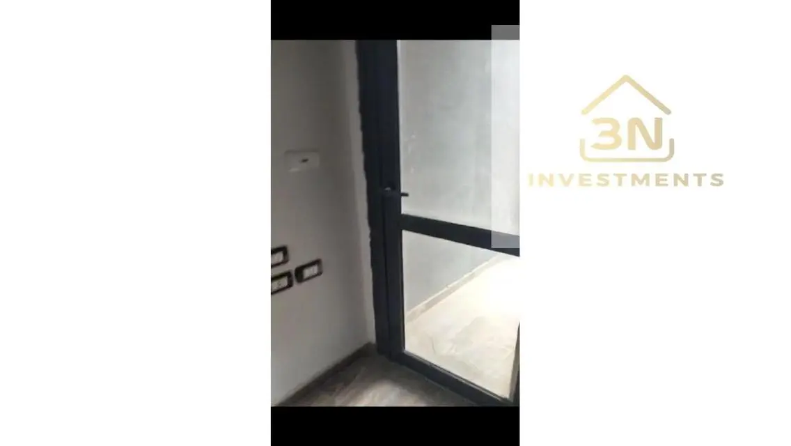First use - Under market price - Prime Location