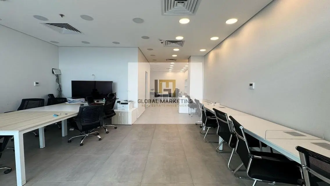 Finished Office 105m in Agora - Golden Square