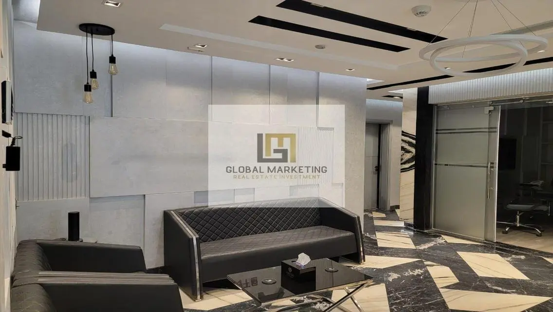 Finished Office 190 Sqm For rent in 90th St Direct