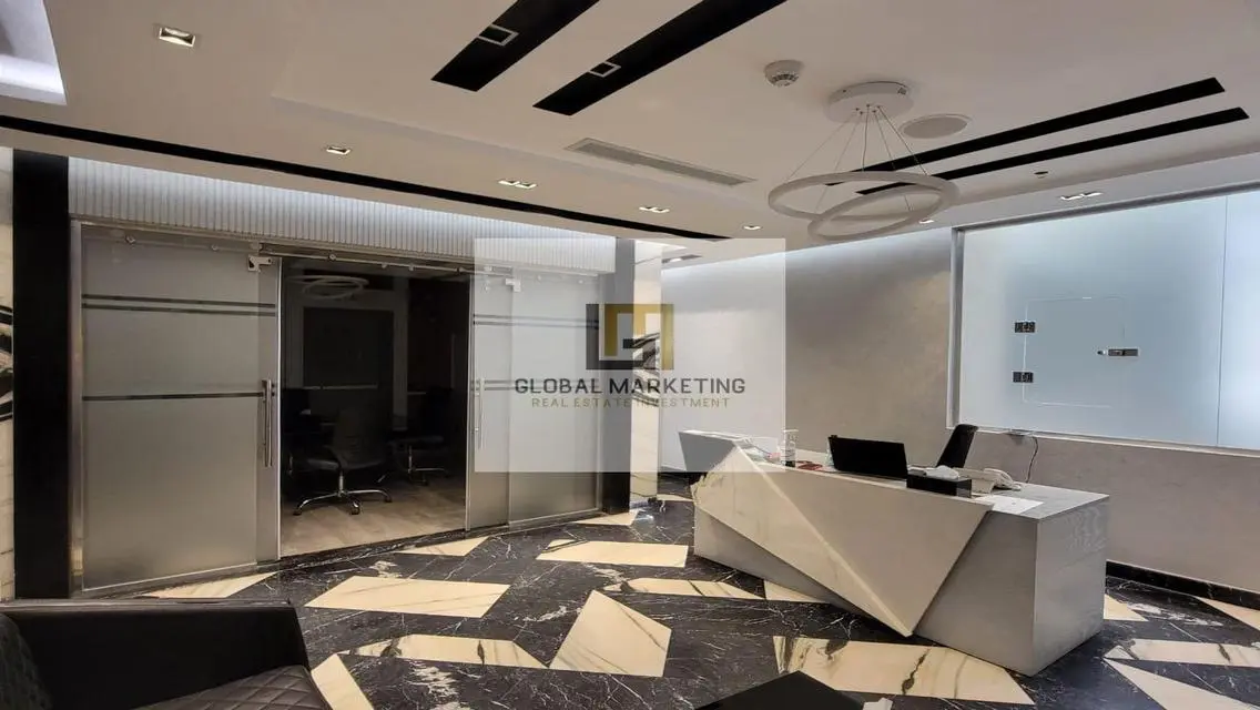 Finished Office 190 Sqm For rent in 90th St Direct