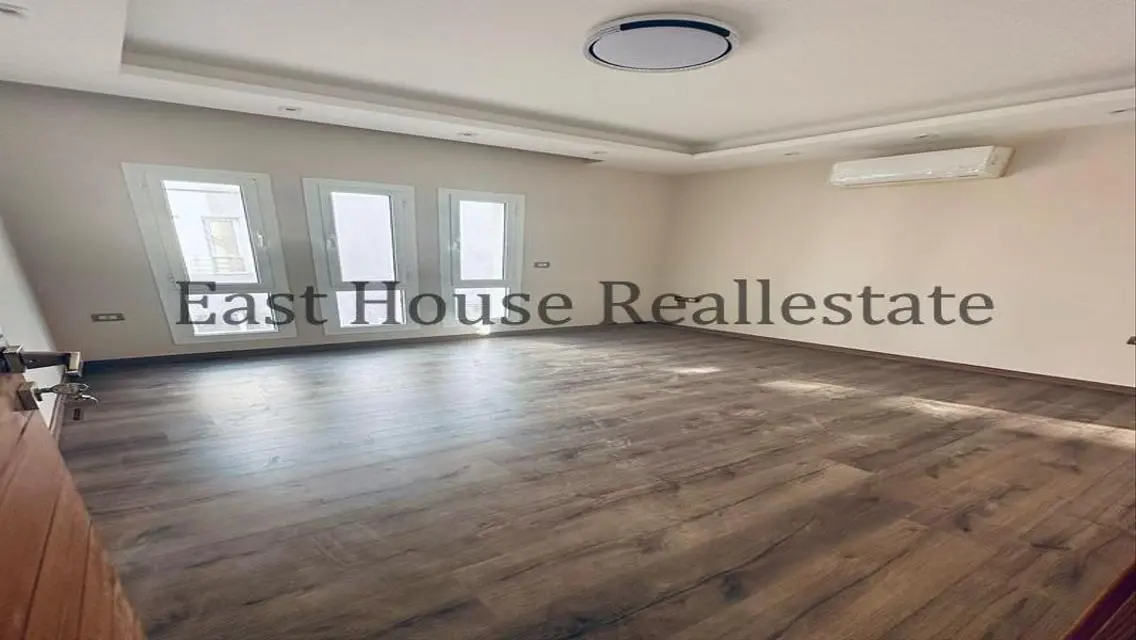 For rent a villa in Hyde Park Compound, Fifth Sett