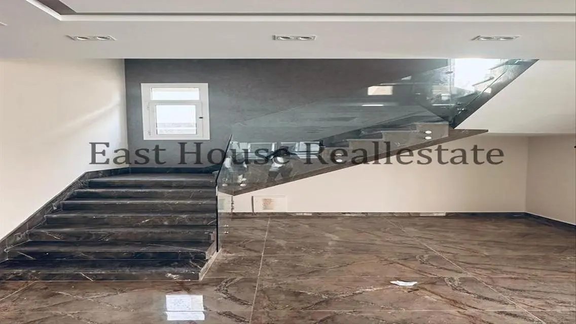 For rent a villa in Hyde Park Compound, Fifth Sett