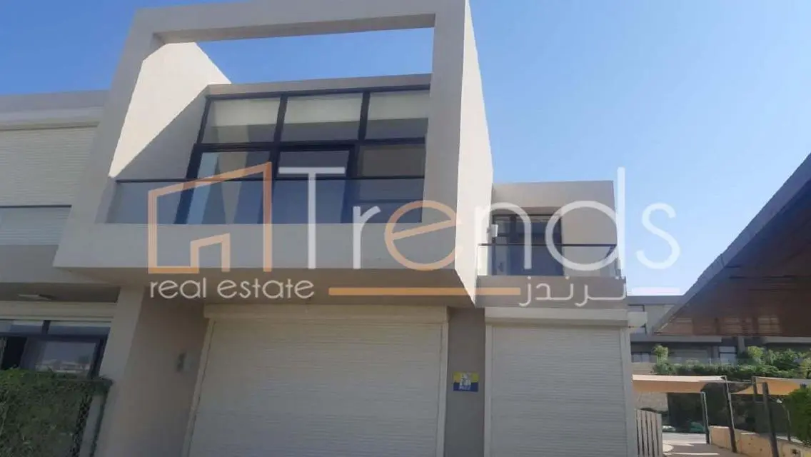 Twin Villa  Lagoon view Private garden Ready