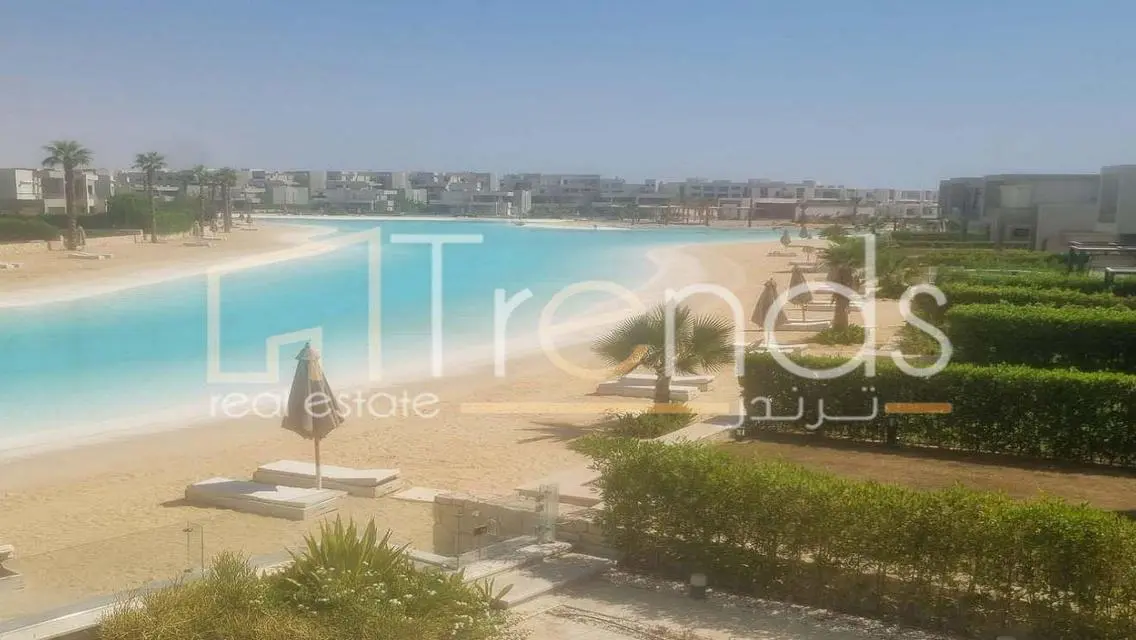 Twin Villa  Lagoon view Private garden Ready