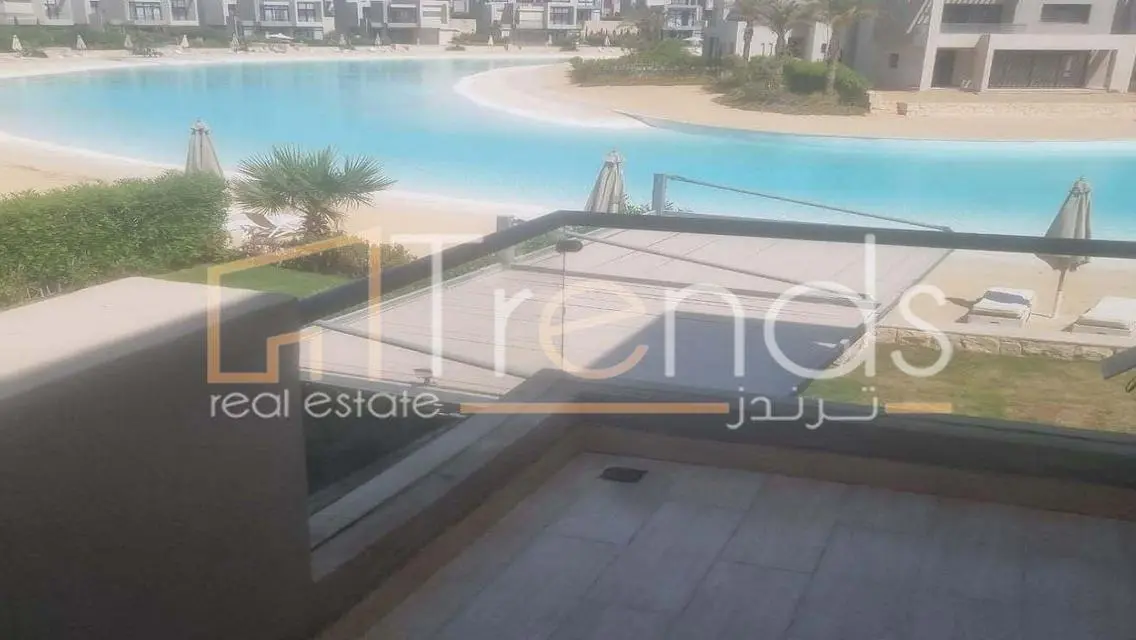 Twin Villa  Lagoon view Private garden Ready